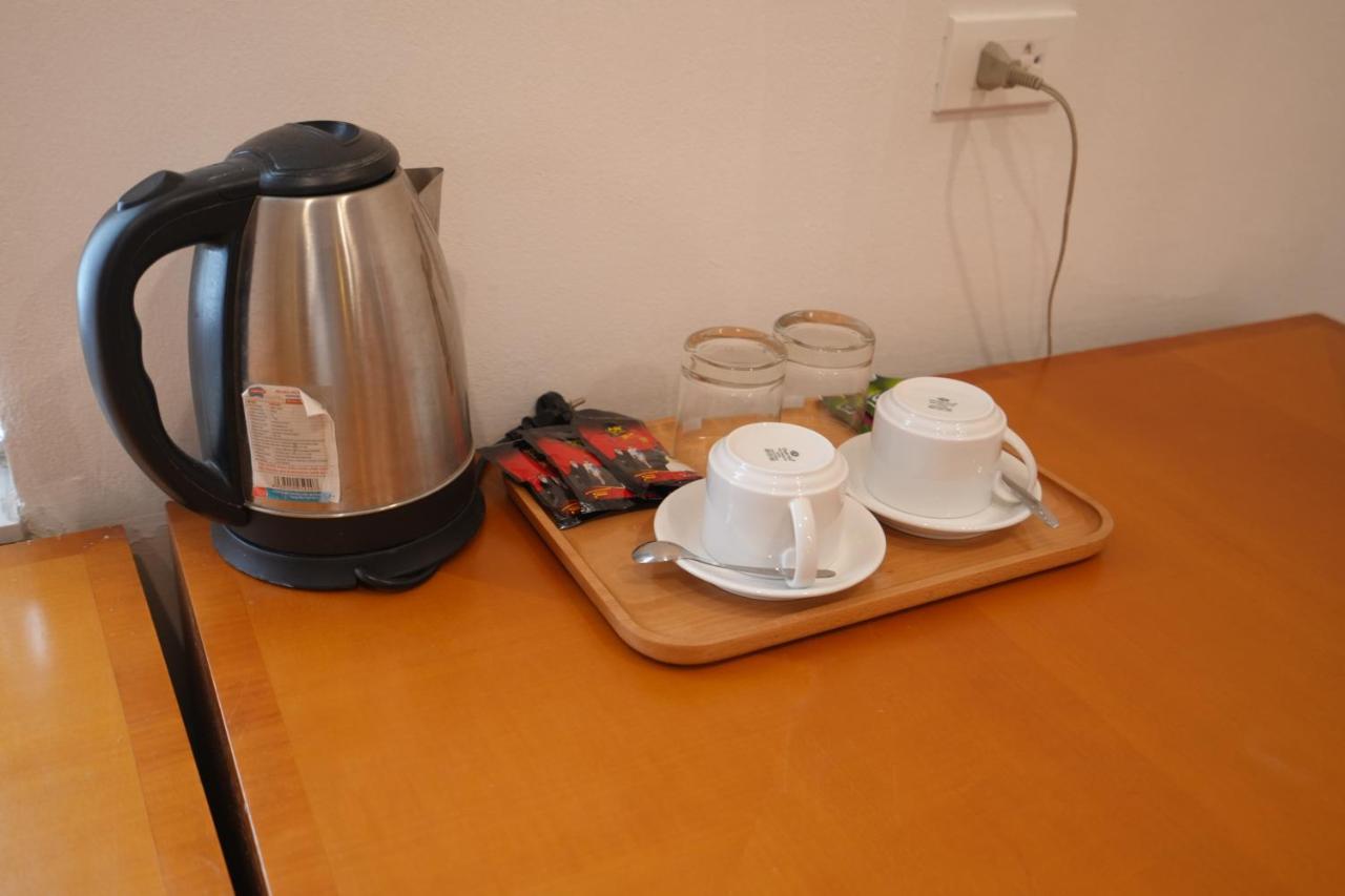 Golden Sunshine Villa Hotel And Travel 하노이 외부 사진