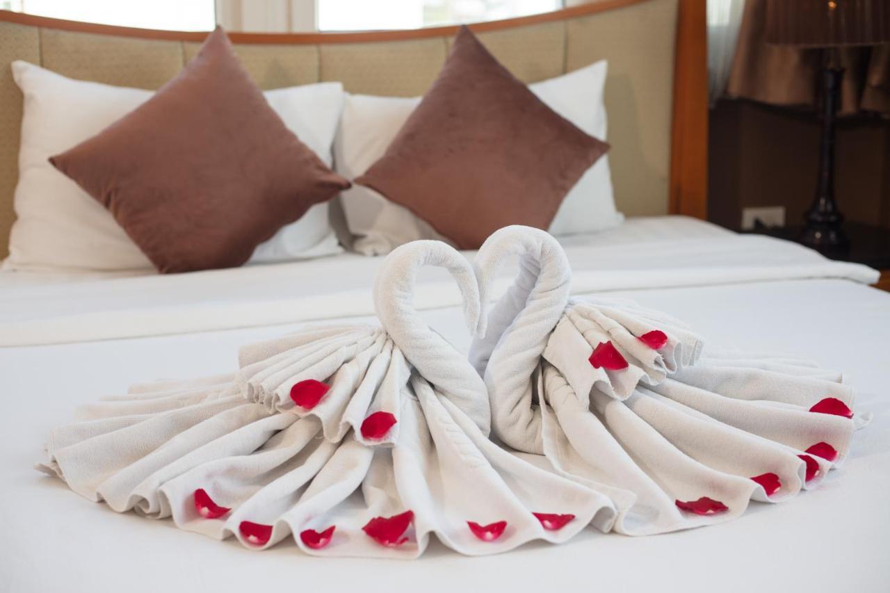 Golden Sunshine Villa Hotel And Travel 하노이 외부 사진